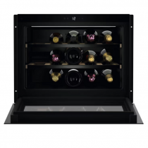 Cave à vin encastrable Série 8000 15 bouteilles F -  AEG Réf. NKW8P21KAB