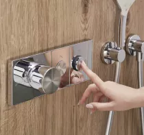 Fa&ccedil;ade mitigeur thermostatique 2 sorties &agrave; encastrer Grands Boulevards Chrom&eacute; - Jacob Delafon R&eacute;f. E26346-9-CP