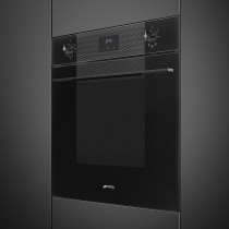 Four Linéa multifonction émail lisse 70l A Noir intense - SMEG Réf. SF6100VB3