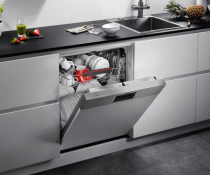 Lave-vaisselle intégrable SatelliteClean® 60cm 13 couverts 9.9l D Inox - AEG Réf. FES5368XZM