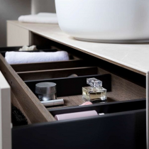 Meuble KARMA 201cm 4 tiroirs vasque à poser droite / Céram décor & Laque ou Chêne ou Full céram (vasque en option) DECOTEC