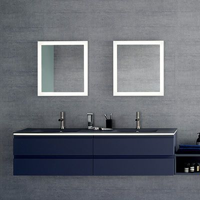 Frafuo Petit miroir de douche en silicone noir - Petit miroir de douche  pour mur - Étanche - 19 cm - Miroir de maquillage pour douche - Miroir  adhésif pour surfaces brillantes : : Maison