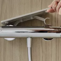 Mitigeur douche thermostatique M&eacute;tro Chrom&eacute; avec tablette - JACOB DELAFON R&eacute;f. E21767-CP