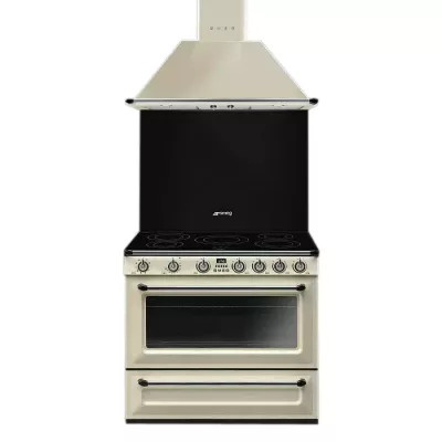 Pack piano Smeg Victoria 90cm induction avec hotte cr�me et cr�dence noire