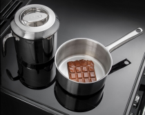 Piano de cuisson 90c Master Chef Deluxe 2 fours + grill / 5 foyers induction Noir - AGA Réf. MDX90EIBLK