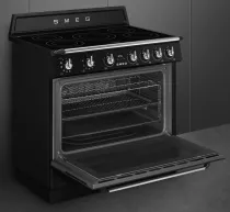 Piano de cuisson Victoria 90cm Four pyrolyse / 5 foyers induction A+ Noir - SMEG Réf. TR90IPBL