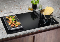 Plaque de cuisson mixte induction 800 90 cm 5 foyers verre Noir- Electrolux  Réf. KDI951723K
