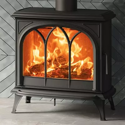 Po�le � bois Huntingdon 40 8kW Noir porte gothique - STOVAX R�f. 701-004