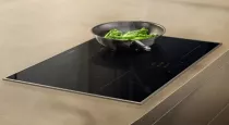 Table de cuisson induction 80cm 4 zones Noir - MIELE R&eacute;f. KM 8482 FR 