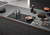 Table de cuisson induction Diamond 94cm Noir Graphite - MIELE Réf. KM 7897-2 FL