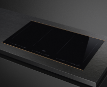Table de cuisson induction Dolce Stil Novo 90cm 6 foyers Verre noir / finition cuivre - SMEG Réf. SIM6964R