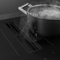 Table induction avec hotte int&eacute;gr&eacute;e Classica 83cm 4 zones Noir Mat - SMEG Elite R&eacute;f. HOBD382N2