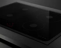 Table induction MUSA 75cm 4 zones Noir - SMEG Elite R&eacute;f. SI1M24744D