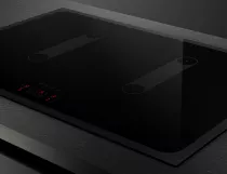 Table induction MUSA 75cm 4 zones Noir - SMEG Elite R&eacute;f. SI2B22741D